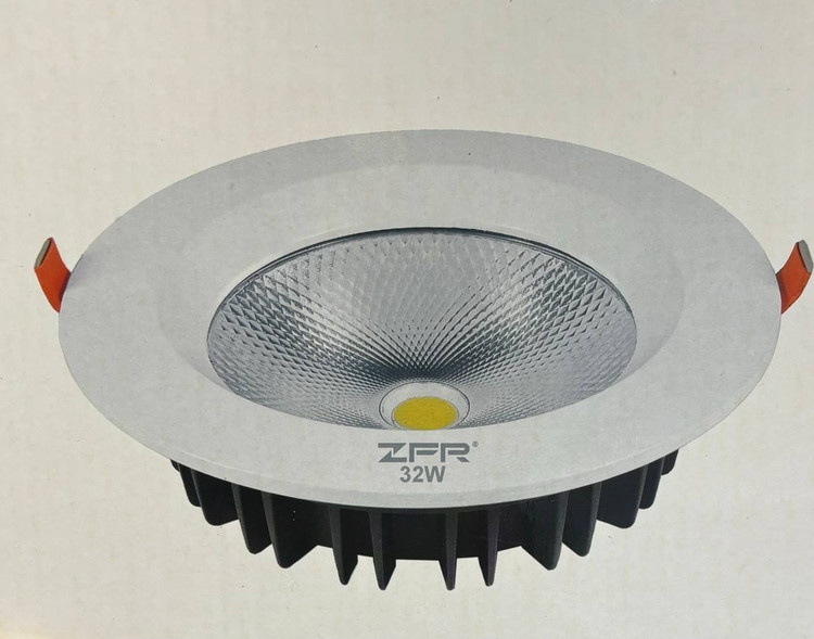 چراغ سی او بی 32 وات توکار